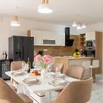 Holiday home Beach Front Home In Vela Luka