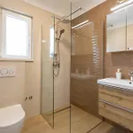 Holiday home Beach Front Home In Vela Luka *