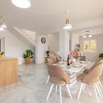 Beach Front Home In Vela Luka