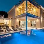 Beach Front Home In Vela Luka Vela Luka