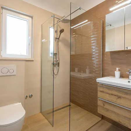 Vikendica Cozy In With Wifi *