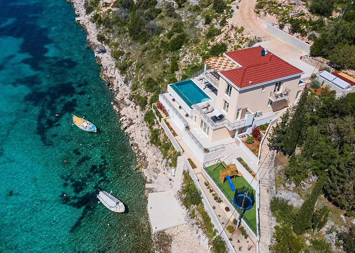 Cozy In With Wifi Vela Luka