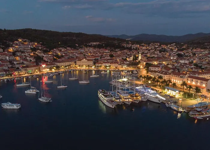 Casa vacanze Cozy In With Wifi Vela Luka